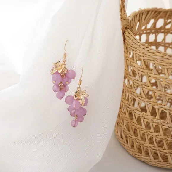 Beaded Grape Bunch Hook Dangling Earrings - Picture 4 of 5